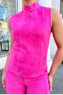 Blusa-De-Suede-Com-Gola-Lanca-Perfume-2