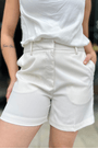 Shorts-Creme-Lunar-Lunender