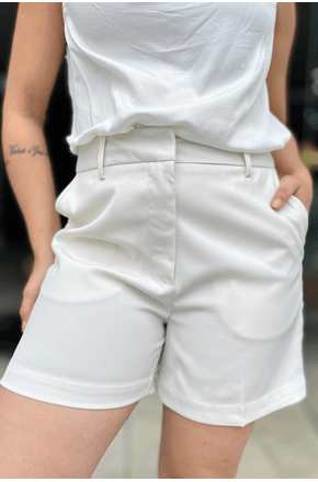 Shorts-Creme-Lunar-Lunender