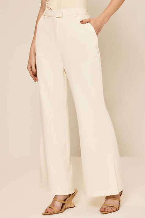 Calca-Reta-De-Cintura-Media-Em-Alfaiataria---Lez-a-Lez